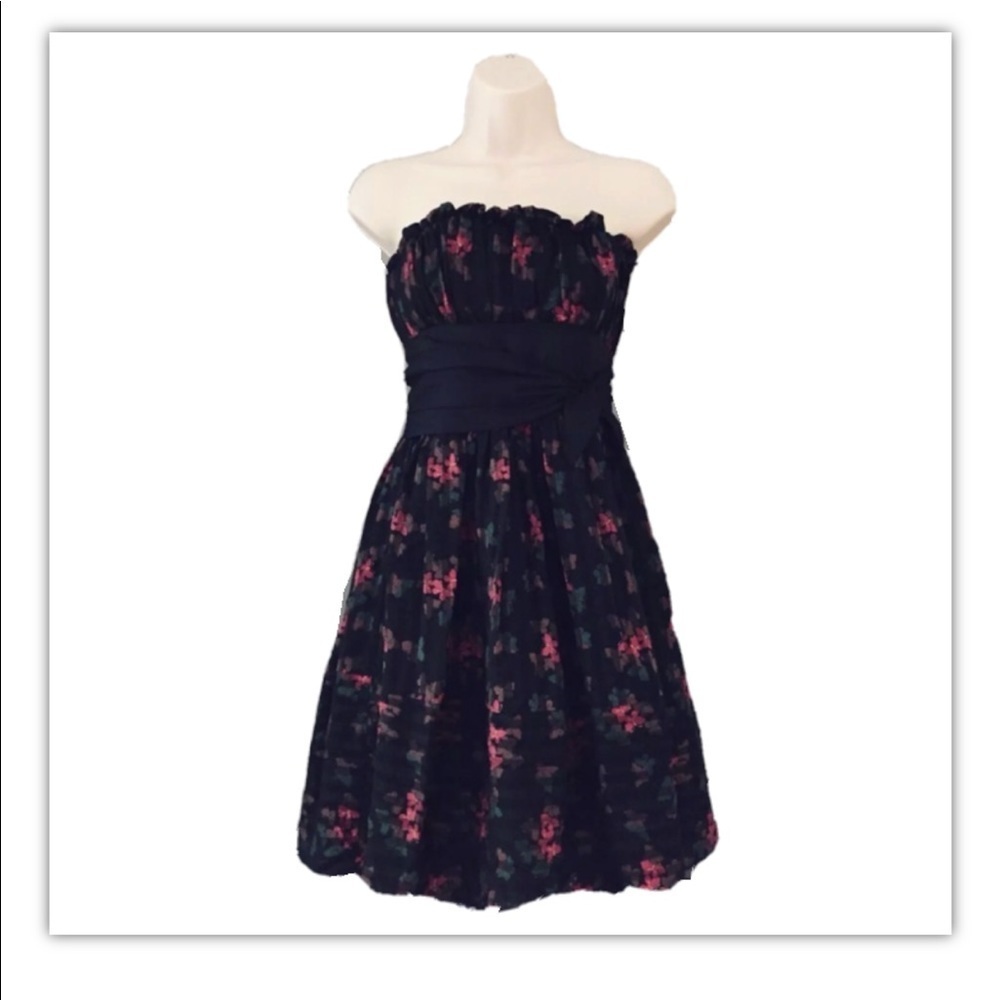 ✨ Betsey Johnson Strapless Floral Fit & Flare Cocktail Dress